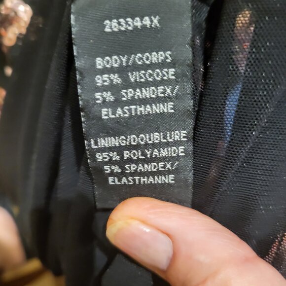 JS Boutique Size 8 Short Black Dress with Gold Sequins - Picture 3 of 8